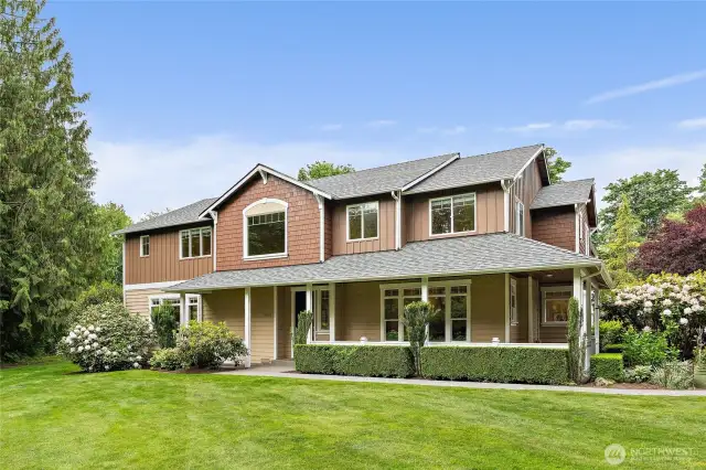 Your Dream Home in Leota has Arrived!!