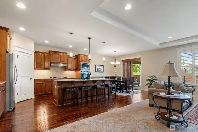 Parlor/Den Off the Front Entry