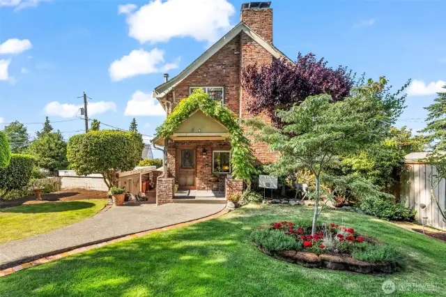 Welcome Home to 3109 N 29th Street