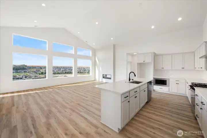 More kitchen
