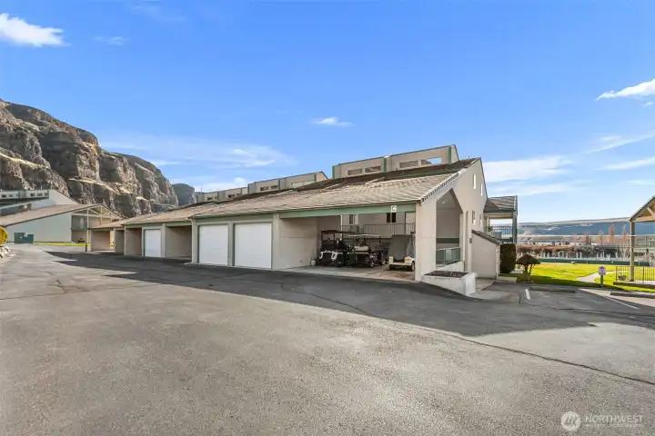 Rare 288sf Finished Garage