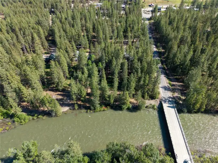Located near the Mazama Bridge, minutes from the Mazama STore & Mazama Trailhead.