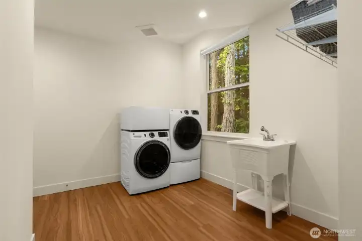 Over sized Laundry