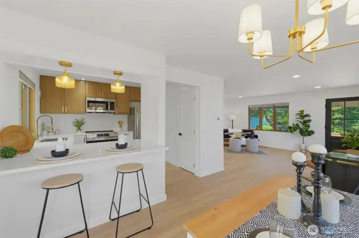 New luxury vinyl plank flooring throughout! New luxury vinyl plank flooring throughout!