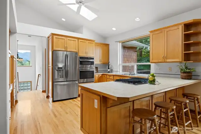 kitchen great room with breakfast bar