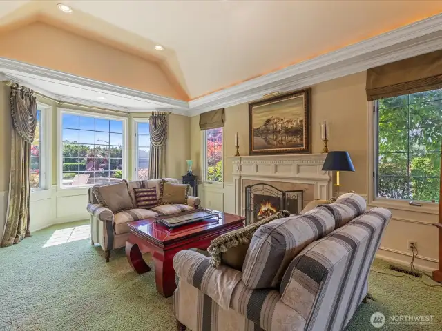 Formal Living Room Views of the Front Lanai