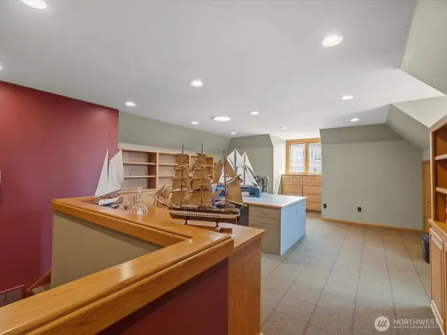 Large 2nd Floor Office/Bonus Room with Custom Built-ins and Storage Closets on Both Sides