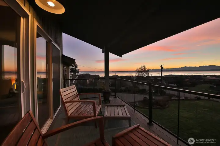 Sunset views from multiple decks