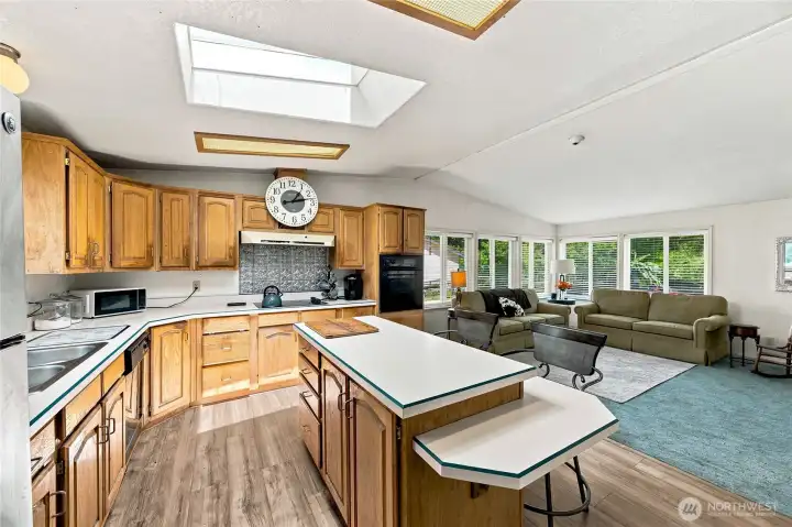 This is a GREAT room This is a GREAT room
