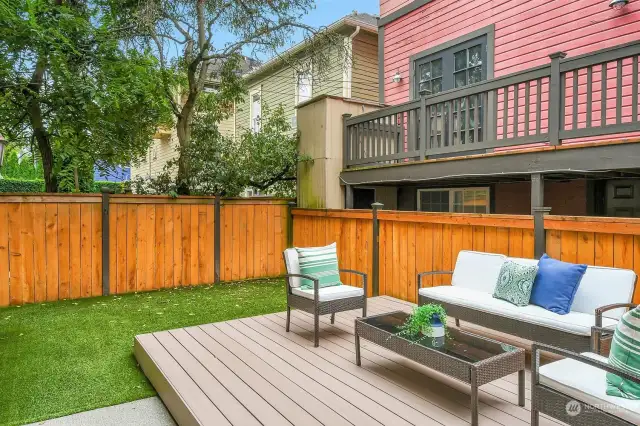 A new cedar fence was built in 2020.