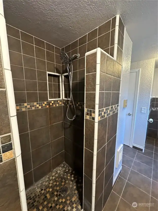 Walk in shower