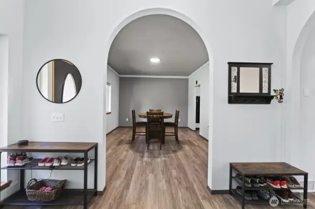 Entry looking left to dining (connects to kitchen)