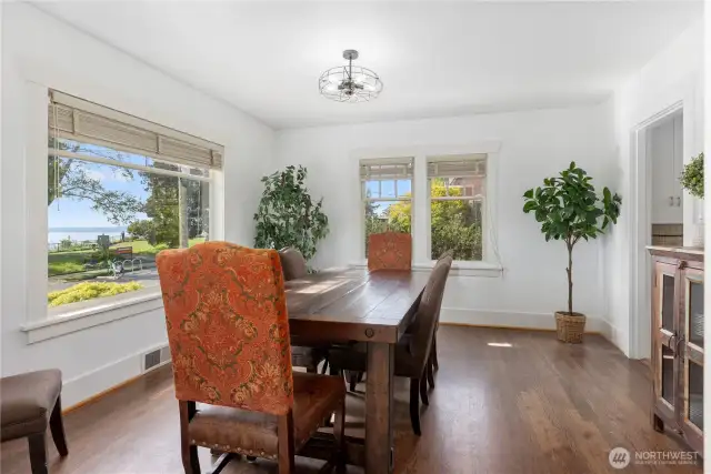 Oversized dining room w/views of the water & Sunset Hill Park