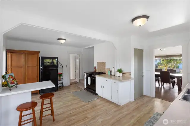 Large kitchen