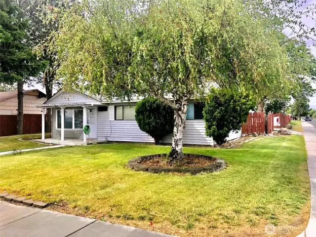Home sits on nice size corner lot