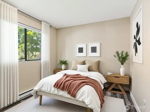 Third bedroom - perfect for guests or office space! (virtually staged)