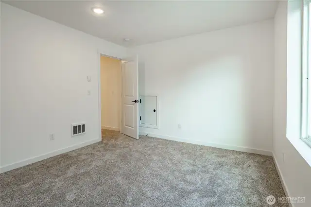 Photos shown are of a similar floor plan previously built in a different neighborhood (The Ridge in Blaine). Finishes and features may vary. Some items pictured reflect buyer-selected upgrades which are not included in the base price and may be added at an additional cost.