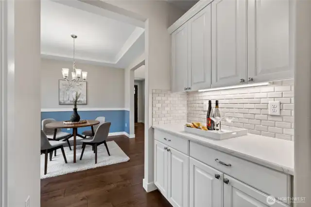 Butler's Pantry between kitchen and Dining