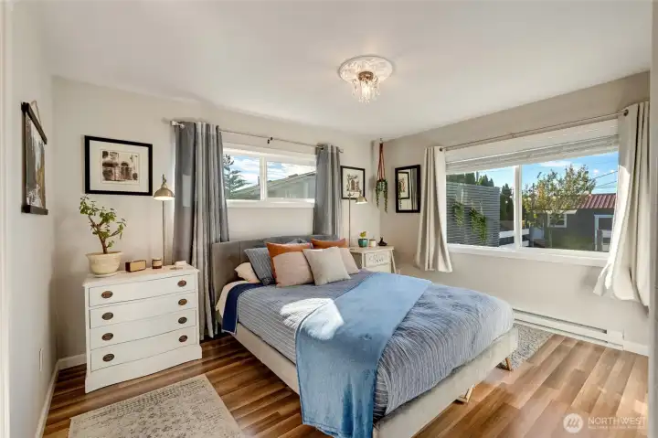 Main floor spacious primary bedroom…