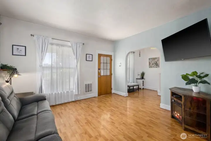 Abundant natural light