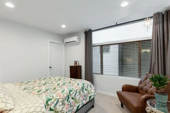 Mini-split unit on its own heat pump for the primary. All custom blinds come with the home.