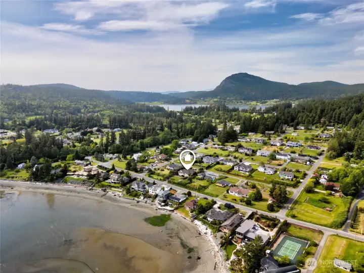 Close to scenic Mount Erie, Campbell Lake, and Similk Bay Close to scenic Mount Erie, Campbell Lake, and Similk Bay