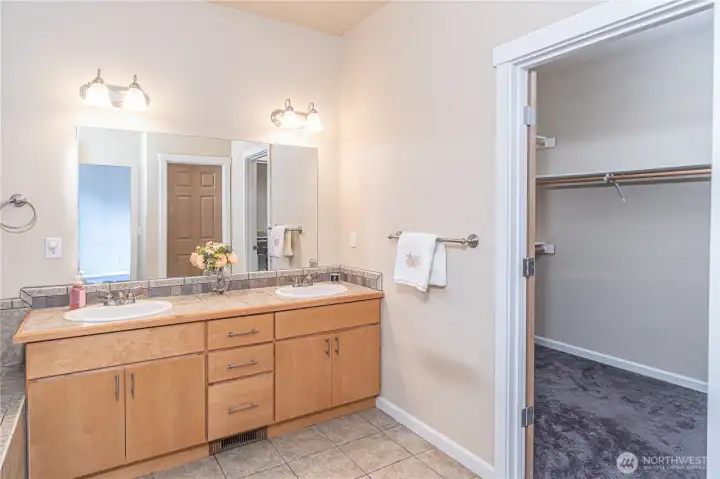 walk-in closet on the right.