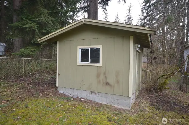Garden shed