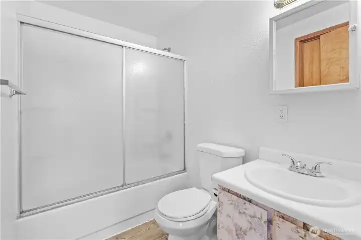 Lower level bath