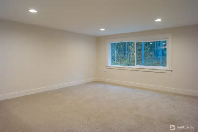 Upstairs Loft 2