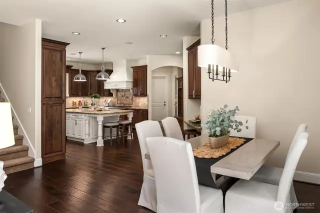 Spacious kitchen eating area