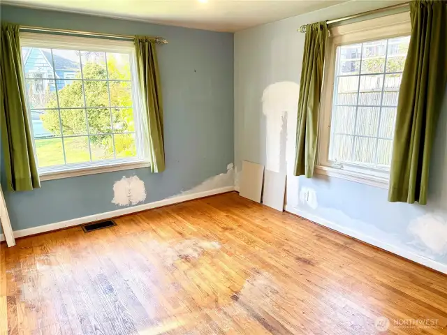 SE bedroom