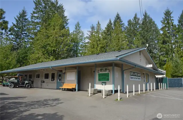 Pro Shop and Cafe