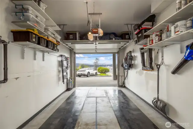 Garage area with storage in overhead - lots of shelves!