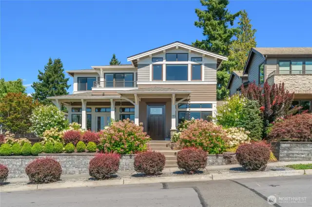 Stunning East of Market Luxurious Home