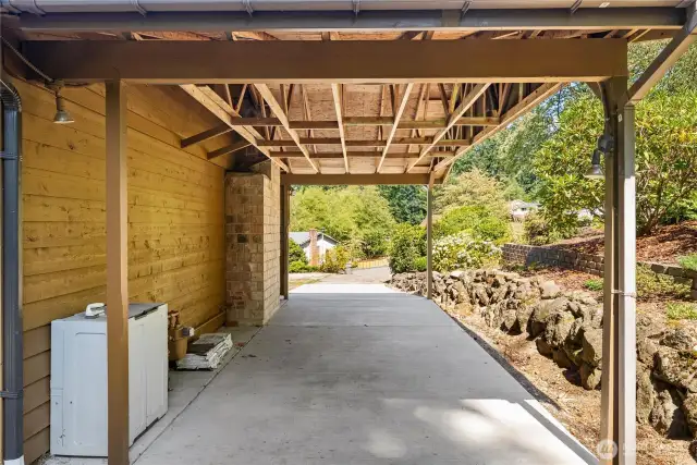 Attached carport