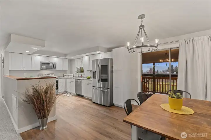 Dining to back deck.