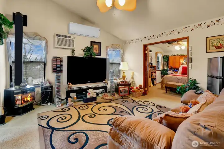Sitting room off primary bedroom