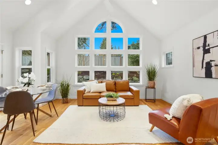 Gorgeous great room will be a draw to friends and family alike! Natural light floods in, and you can feel the inside / outside connection easily.