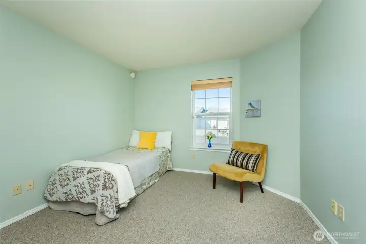Front bedroom