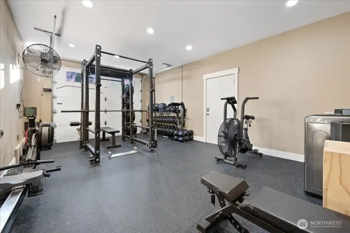 ADU garage with Laundry