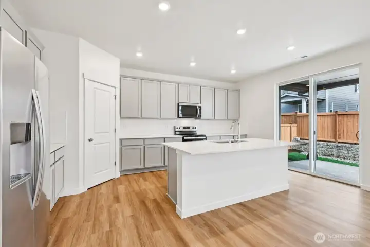 Photo is of a 2605 plan in another KB Home location; options and colors may vary based on your selections and may include options and features that are not reflected in the list price. Depictions of home, layout, location or other features/options, colors and color scheme, materials, fixtures, etc. are for showing purposes only and may not be included in the purchase price and availability may vary.