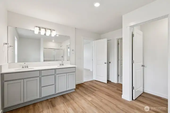 Photo is of a 2605 plan in another KB Home location; options and colors may vary based on your selections and may include options and features that are not reflected in the list price. Depictions of home, layout, location or other features/options, colors and color scheme, materials, fixtures, etc. are for showing purposes only and may not be included in the purchase price and availability may vary.