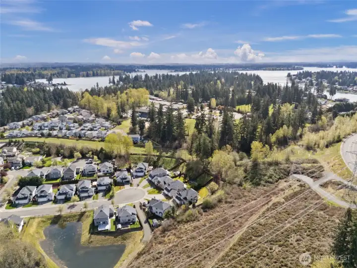 Just minutes from Lake Tapps