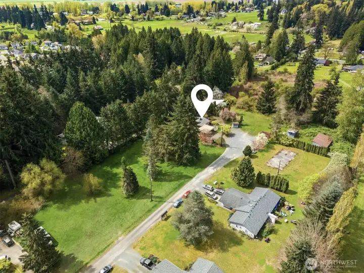 Flat lot supporting 7 units.