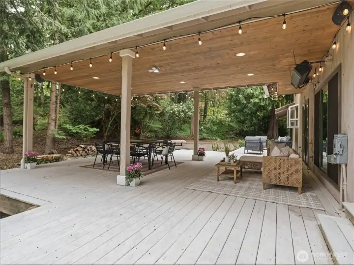 Spacious entertaining deck with heater and grill hookup
