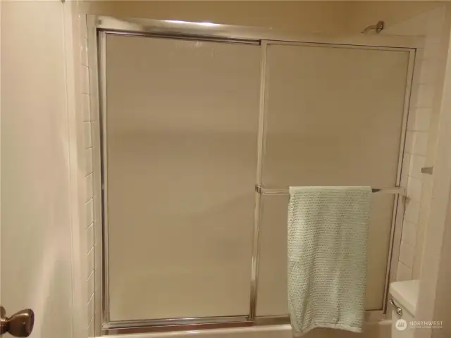 Primary shower