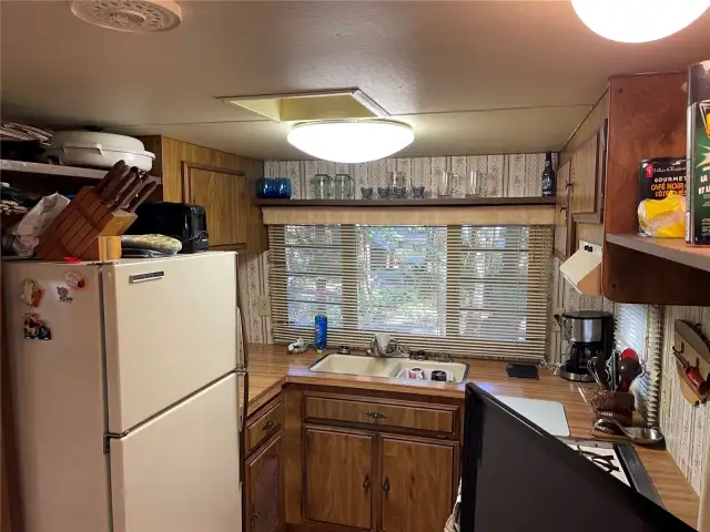 Kitchen area