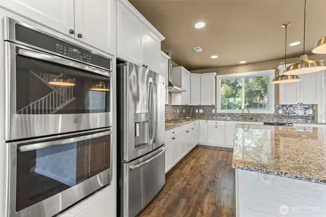 Heart of the home...DREAM custom kitchen.