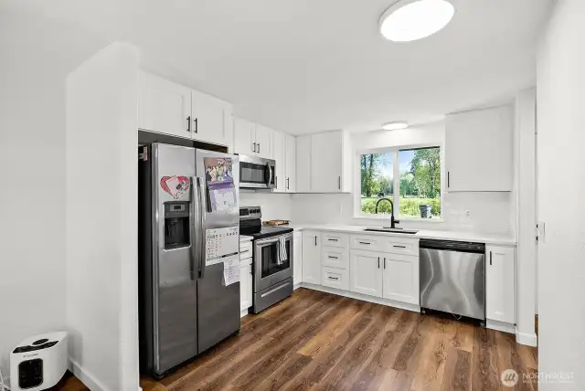 Unit B Kitchen